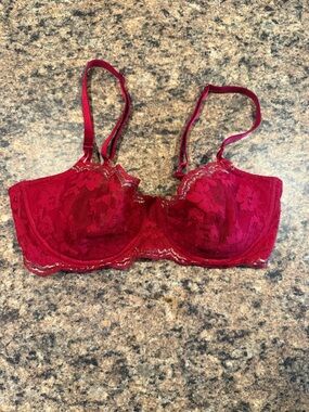 Victoria's Secret Burgundy Lace Underwire Bra